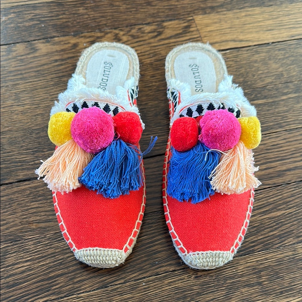 Soludos Women's Red Espadrille Mules with Colorful Tassels